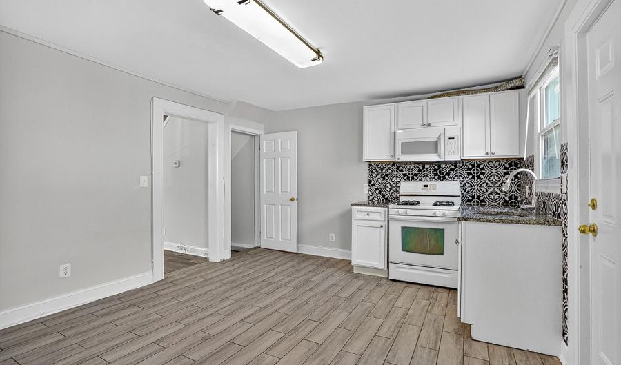 4203 MORRISON Ct, Baltimore, MD 21226 - 3 Beds, 1 Bath