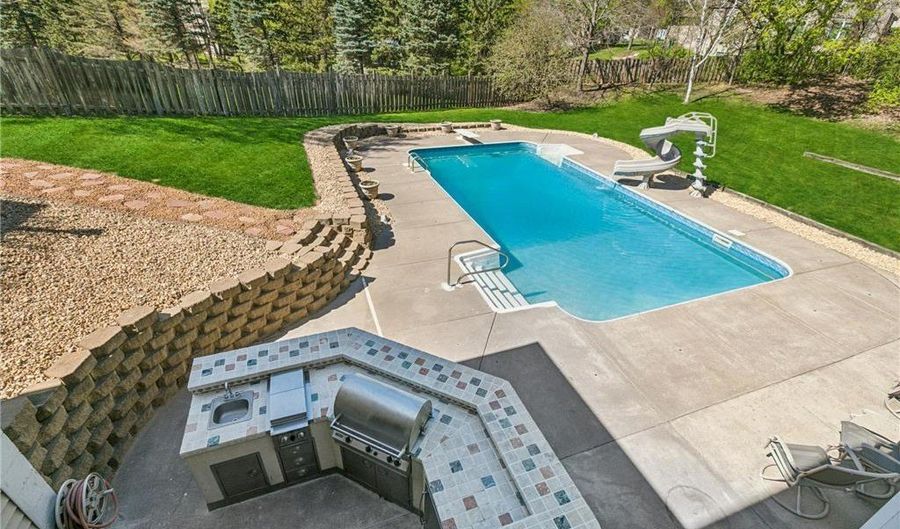15067 Thrush St NW, Andover, MN 55304 - 4 Beds, 4 Bath