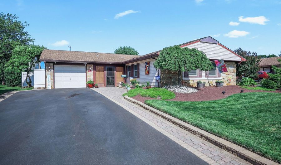 149 Idlewild Ln, Aberdeen, NJ 07747 - 3 Beds, 2 Bath