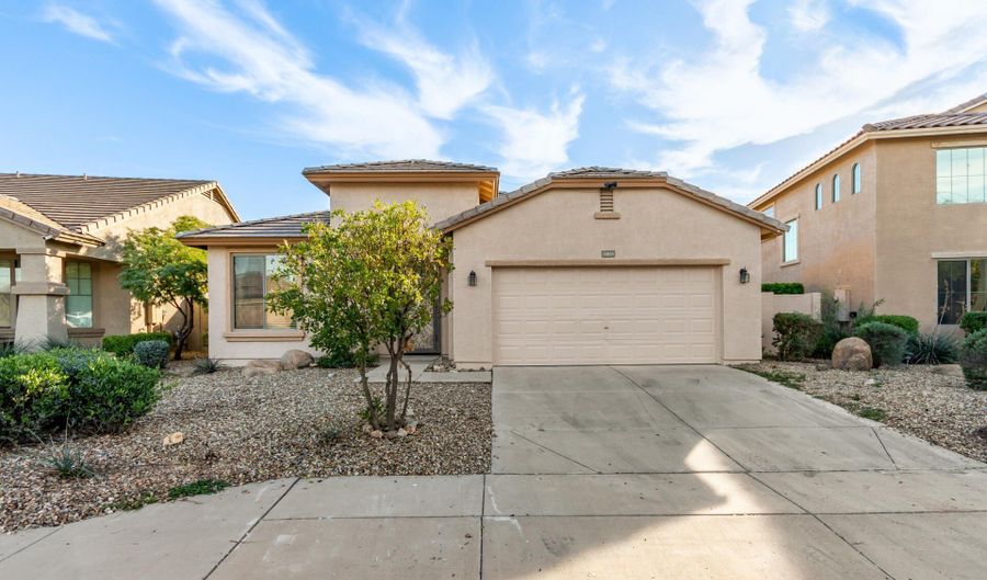 10859 W Washington St, Avondale, AZ 85323 - 4 Beds, 2 Bath