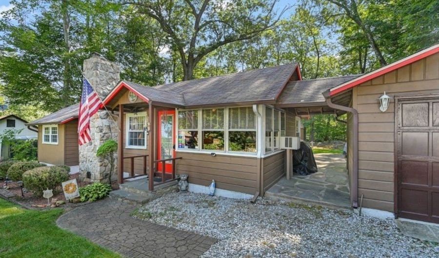 134 Birch Rd, Alloway, NJ 07422 - 3 Beds, 1 Bath