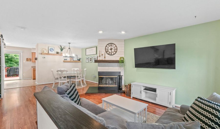 3214 PINE CREST Ct, Abingdon, MD 21009 - 3 Beds, 4 Bath