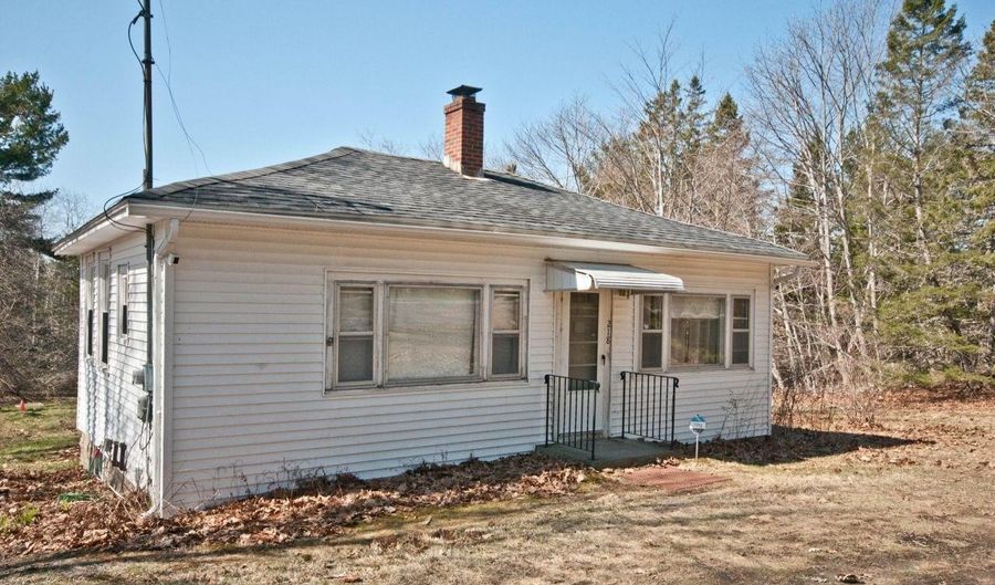 218 State Highway 3, Bar Harbor, ME 04609 - 2 Beds, 1 Bath
