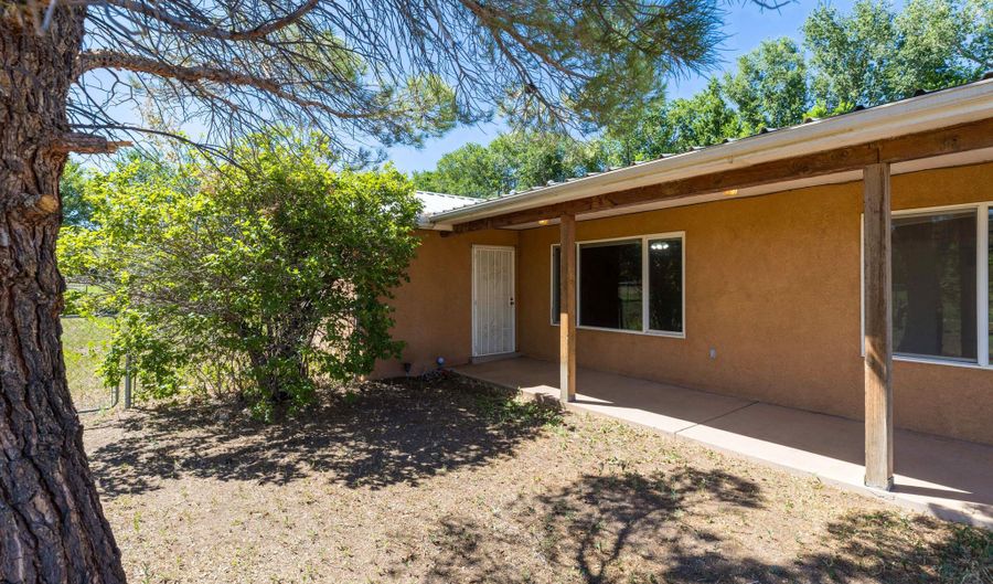 6 Archibeque Ln, Algodones, NM 87001 - 3 Beds, 3 Bath