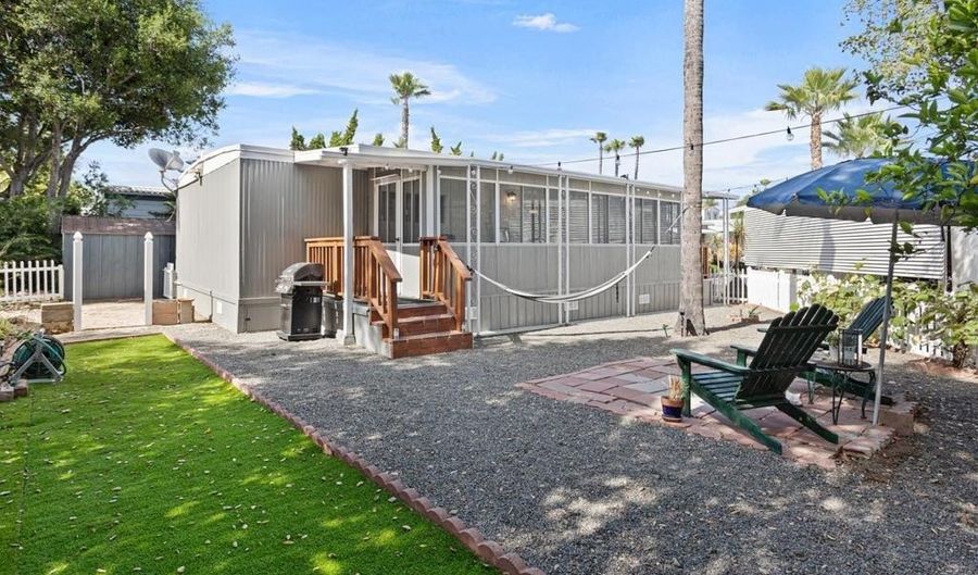 1120 E Mission Rd 9, Fallbrook, CA 92028 - 2 Beds, 1 Bath