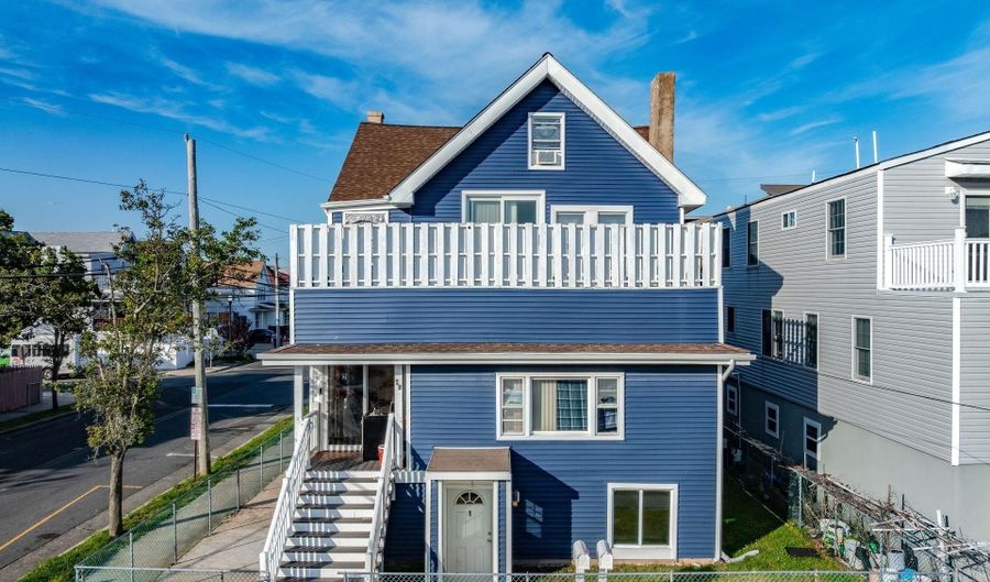 65 N Laclede Pl, Atlantic City, NJ 08401 - 9 Beds, 3 Bath