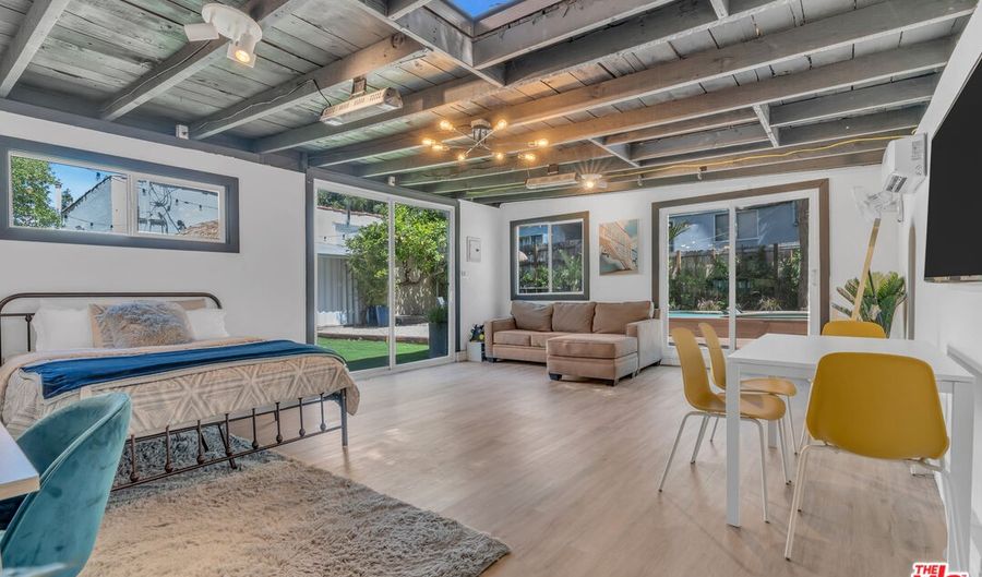 1006 N Crescent Heights Blvd, West Hollywood, CA 90046 - 4 Beds, 2 Bath