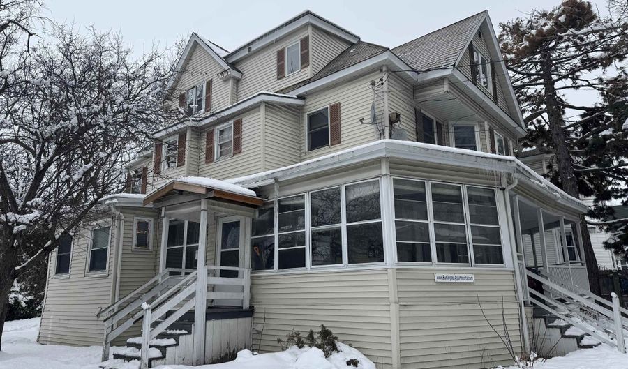 61 S Union St, Burlington, VT 05401 - 7 Beds, 3 Bath