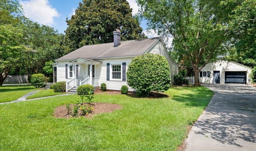 87 S Poplar St, Angier, NC 27501 - 2 Beds, 2 Bath