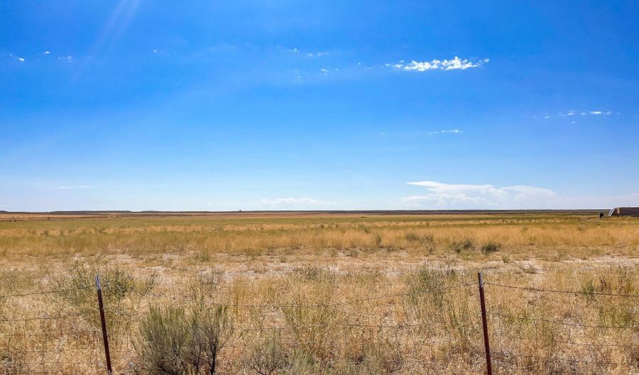 138 N LAIDLAW PARK Rd, Carey, ID 83320 - 2 Beds, 1 Bath