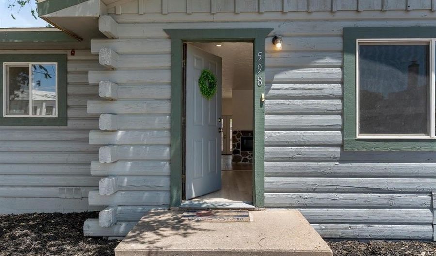 598 S East St, Bayfield, CO 81122 - 3 Beds, 2 Bath
