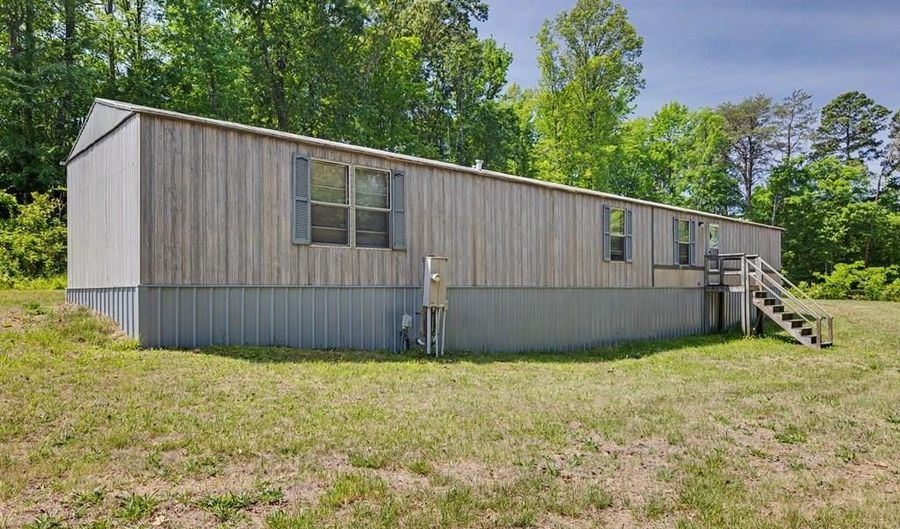 1239 Pointer Rd, Alton, VA 24520 - 3 Beds, 2 Bath