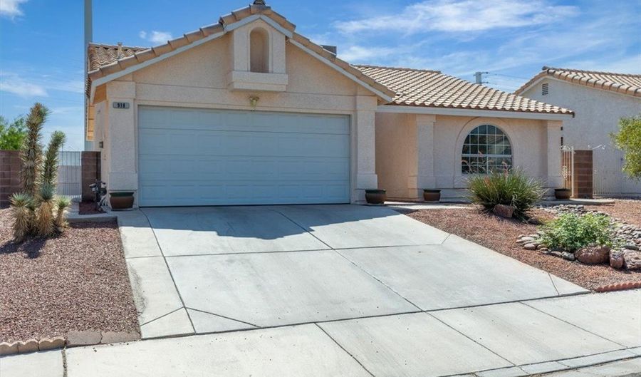 918 Ambusher St, Henderson, NV 89014 - 3 Beds, 2 Bath
