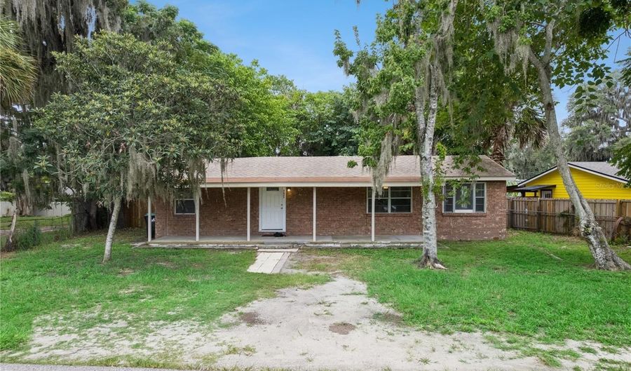 3625 COCHRAN St, Apopka, FL 32703 - 3 Beds, 2 Bath