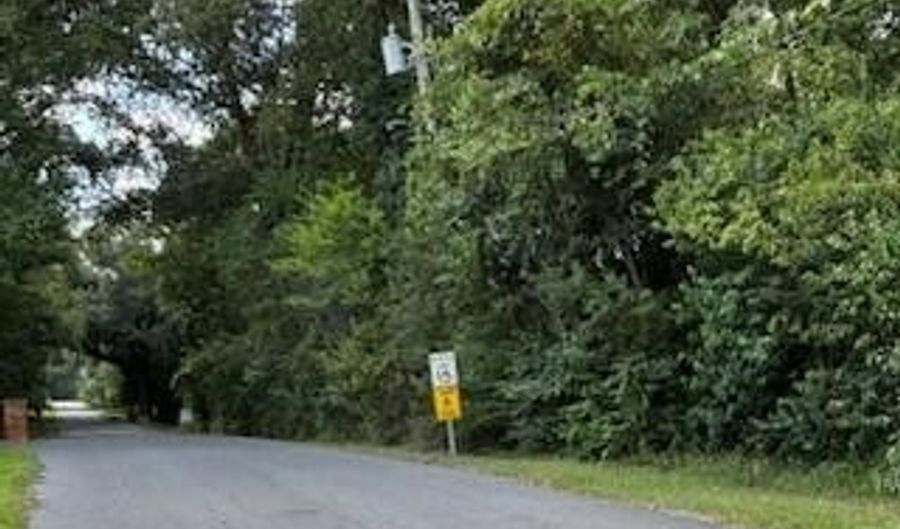 N State Street lot J, Abbeville, LA 70510 - 0 Beds, 0 Bath