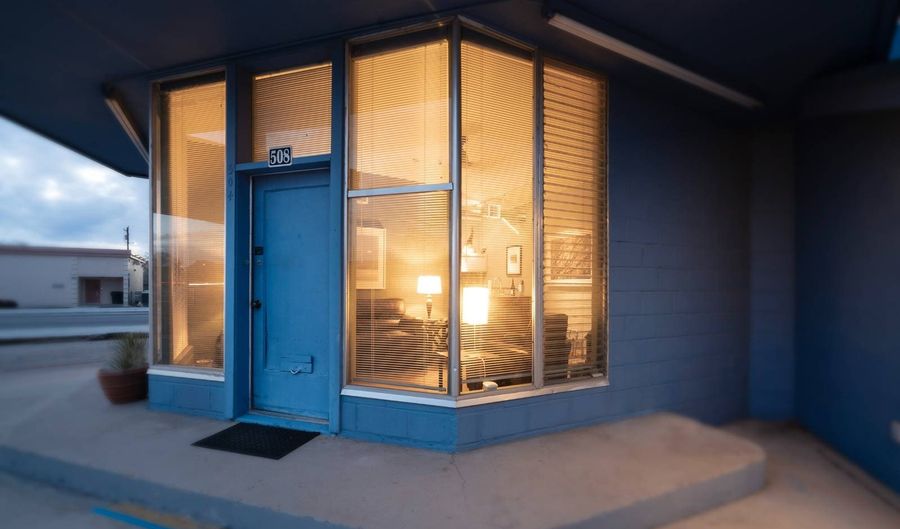 508 Central, Carrizozo, NM 88301 - 0 Beds, 1 Bath