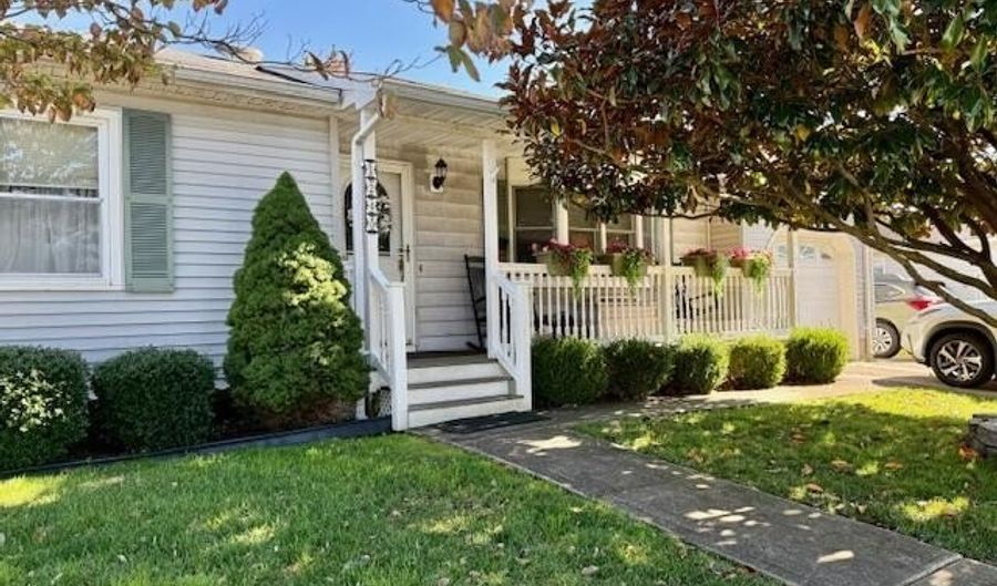 1245 Longboat Ave, Beachwood, NJ 08722 - 3 Beds, 3 Bath