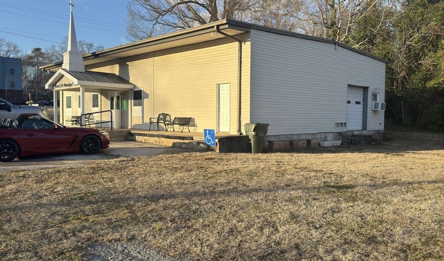 104 CHESTNUT St, Abbeville, SC 29620 - 0 Beds, 0 Bath
