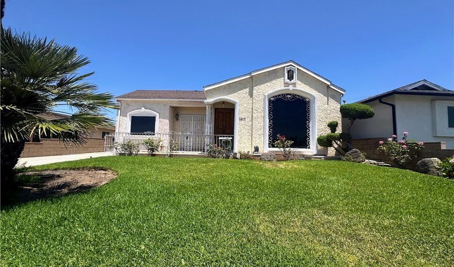 1617 W 125th St, Los Angeles, CA 90047 - 4 Beds, 3 Bath