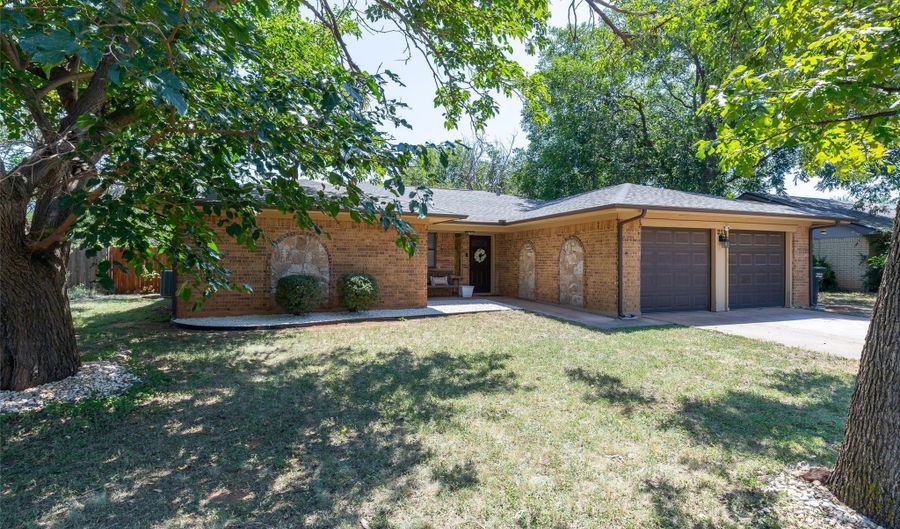 3233 Pheasant Dr, Abilene, TX 79606 - 3 Beds, 2 Bath