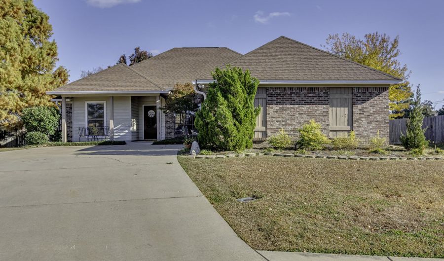 503 Spring Hill Pl, Brandon, MS 39047 - 3 Beds, 2 Bath