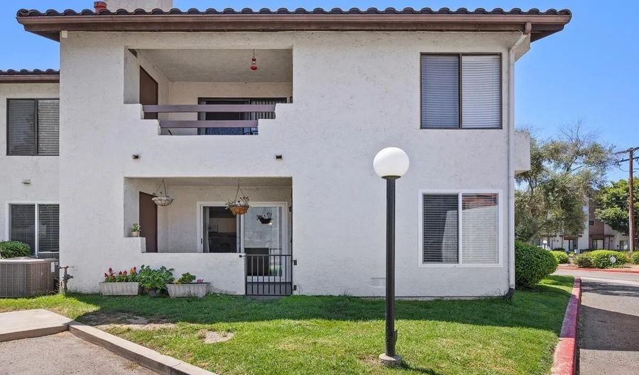 2425 Cranston Dr 1, Escondido, CA 92025 - 2 Beds, 2 Bath