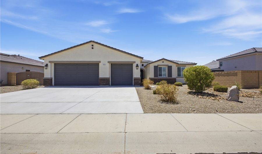 486 Paddock Dr, Bullhead City, AZ 86442 - 3 Beds, 2 Bath