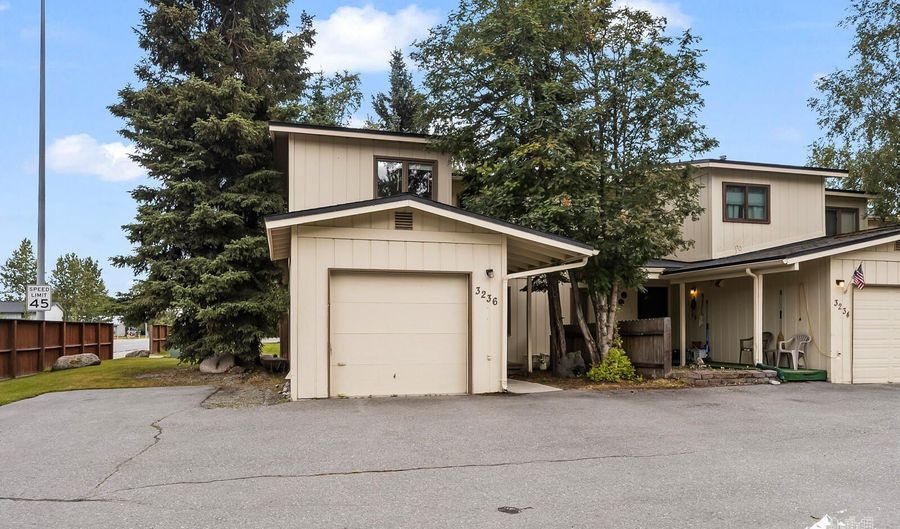 3236 Eastgate Pl #18, Anchorage, AK 99504 - 2 Beds, 2 Bath