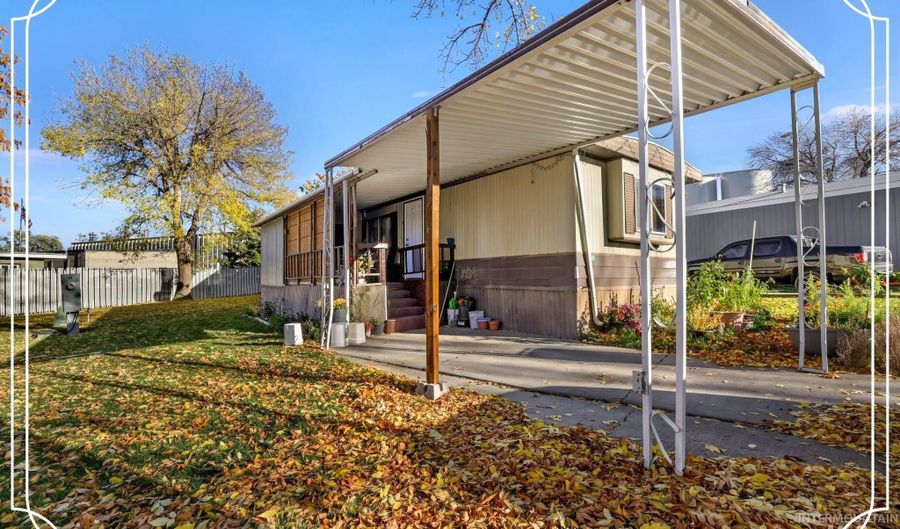 1625 Maple St 20, Buhl, ID 83316 - 3 Beds, 2 Bath