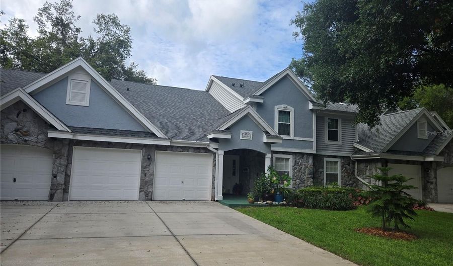 925 LEXINGTON Pkwy 14, Apopka, FL 32712 - 2 Beds, 2 Bath