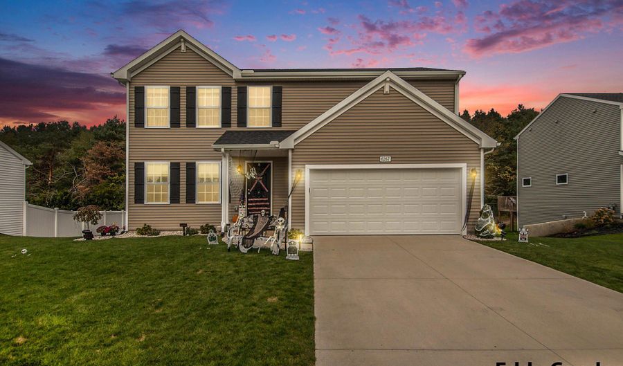 6267 Vine Leaf Dr, Allendale, MI 49401 - 4 Beds, null Bath
