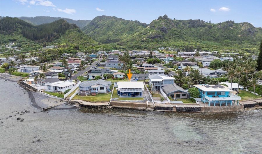 54-257 Kaipapau Loop, Hauula, HI 96717 - 7 Beds, 4 Bath