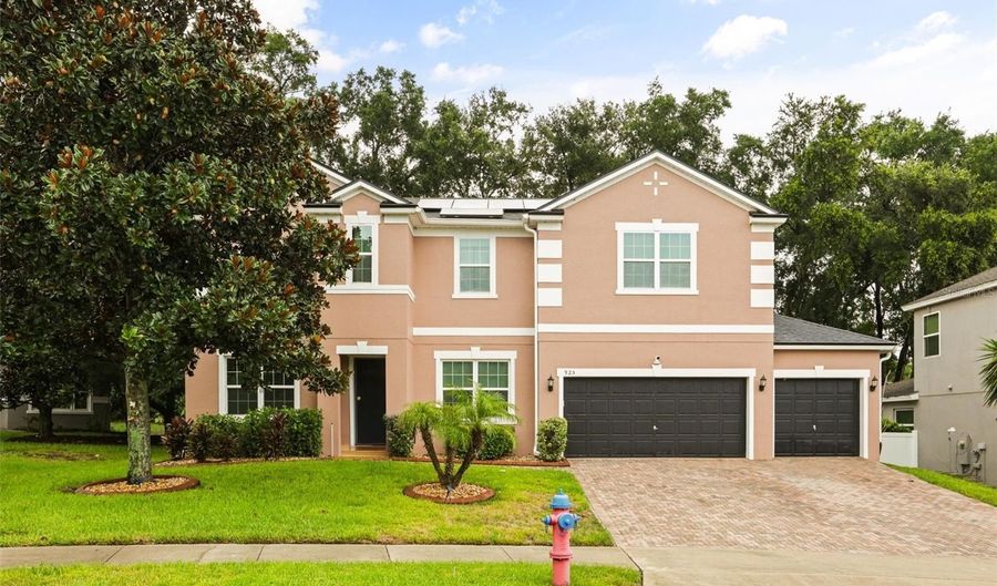925 COUNTS CREST Cir, Apopka, FL 32712 - 5 Beds, 3 Bath