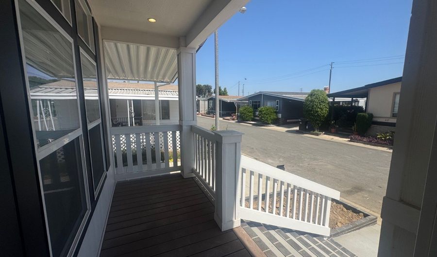 2601 E Victoria St 407, Rancho Dominguez, CA 90220 - 3 Beds, 2 Bath