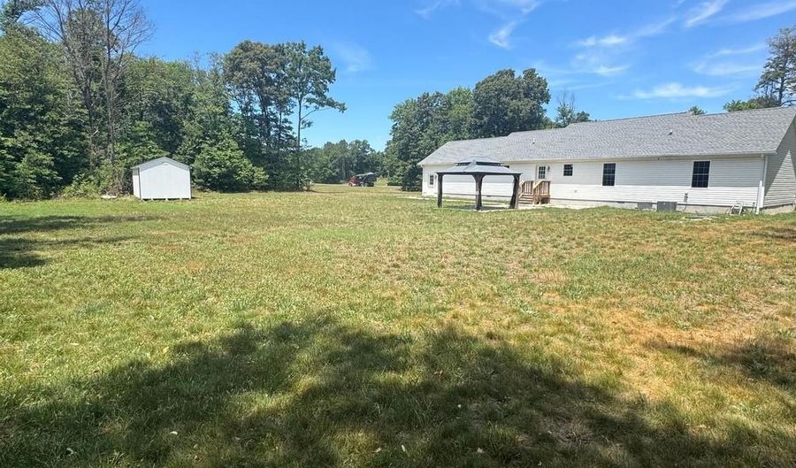 6461 PLEASANT Dr, Laurel, DE 19956 - 4 Beds, 2 Bath