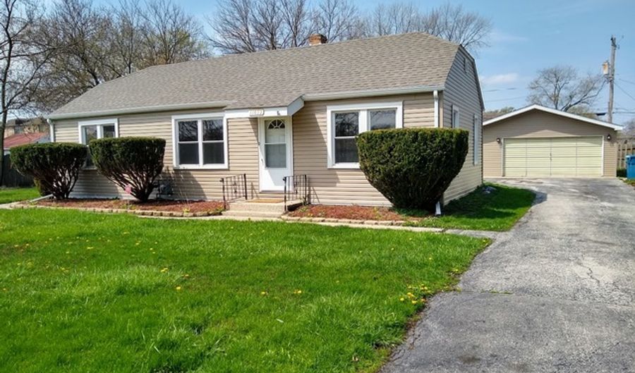 11652 S KOMENSKY Ave, Alsip, IL 60803 - 3 Beds, 1 Bath