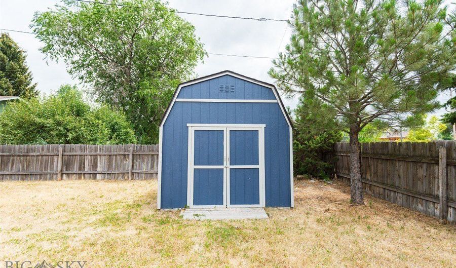 200 E Cascade Ave, Belgrade, MT 59714 - 3 Beds, 2 Bath