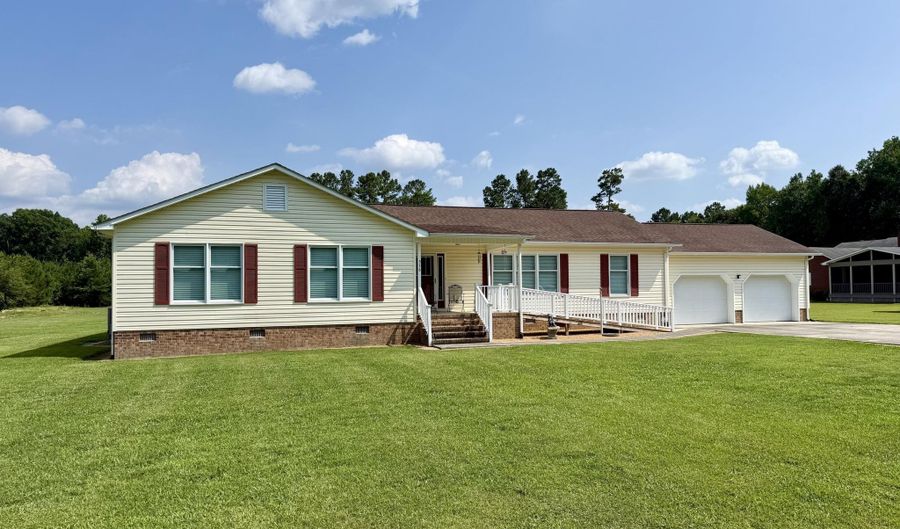 536 Francis Mill Rd, Aulander, NC 27805 - 3 Beds, 3 Bath