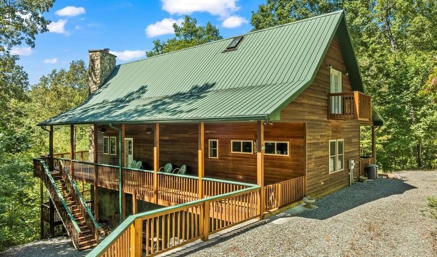 461 N. Mallard Cv, Almond, NC 28702 - 3 Beds, 4 Bath