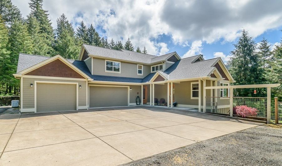 21626 GLAZE Rd, Veneta, OR 97487 - 5 Beds, 4 Bath