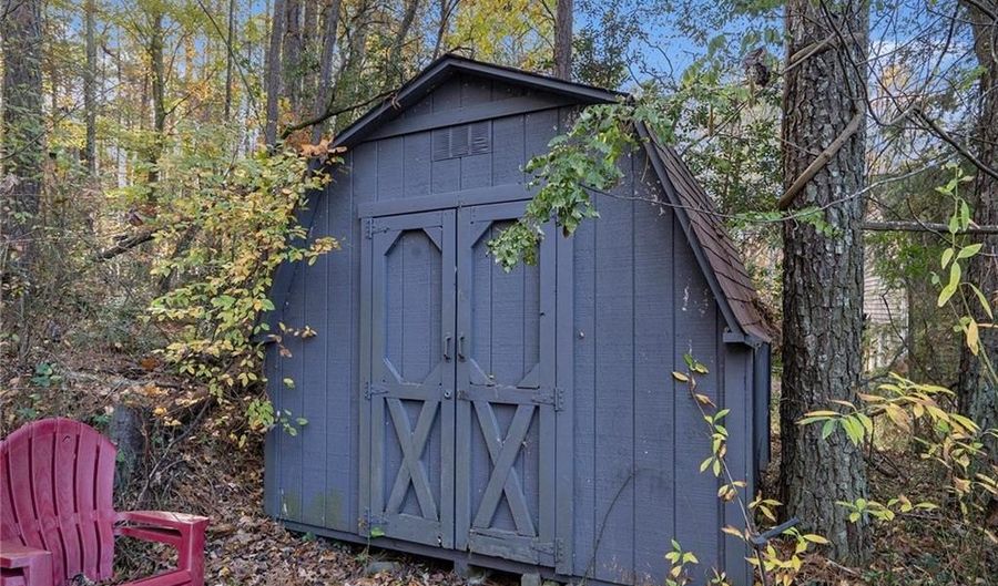 6242 New Mill Trl, Acworth, GA 30102 - 3 Beds, 3 Bath