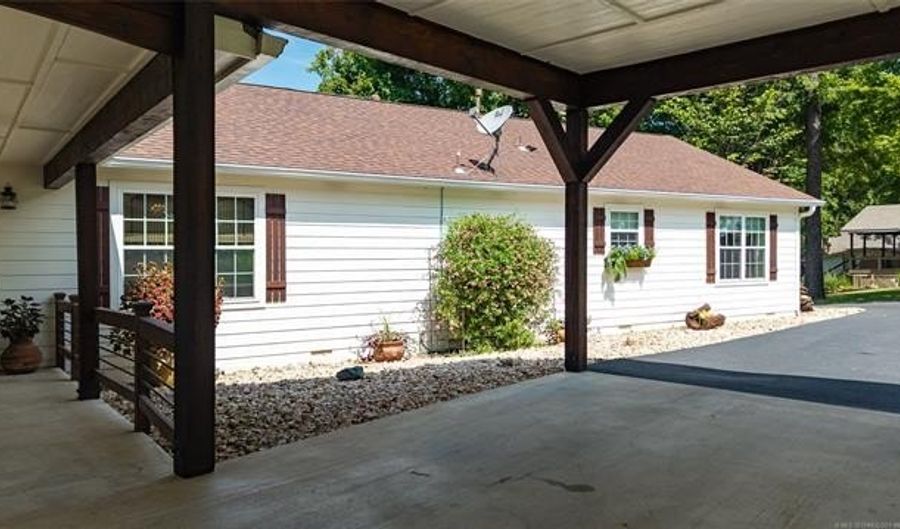 30181 S 563 Rd, Afton, OK 74331 - 3 Beds, 2 Bath