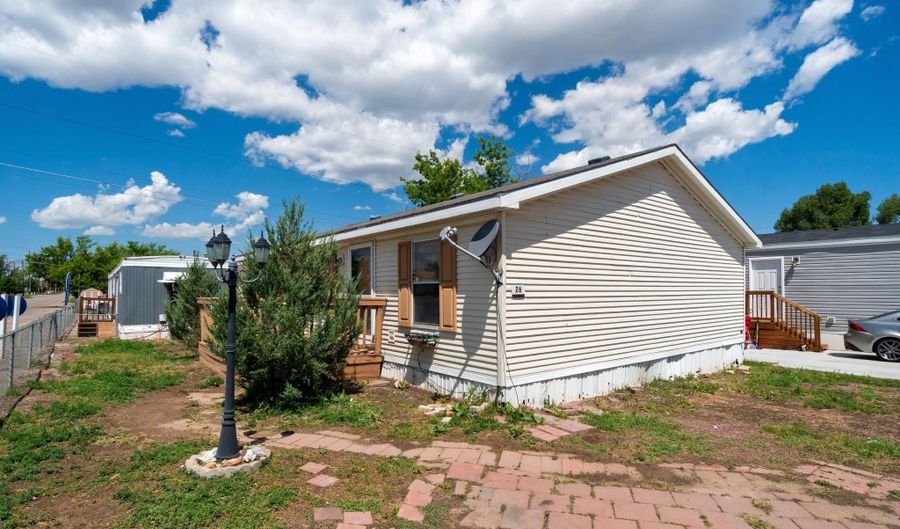 300 E PROSSER Rd 26, Cheyenne, WY 82007 - 3 Beds, 2 Bath