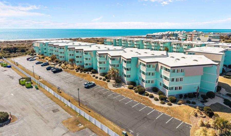301 Commerce Way E 104, Atlantic Beach, NC 28512 - 2 Beds, 2 Bath