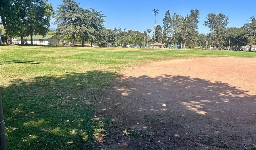 661 N 4th St, Banning, CA 92220 - 3 Beds, 2 Bath