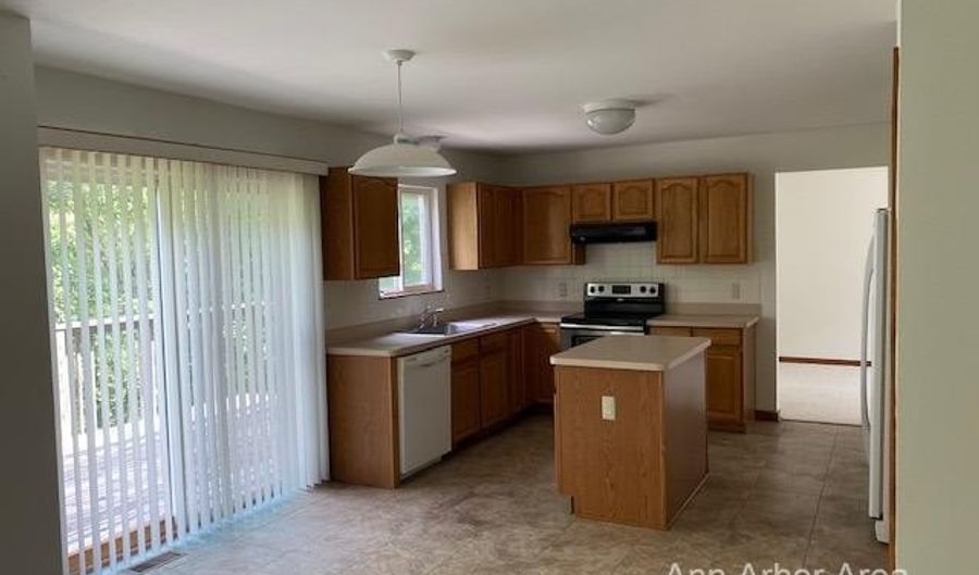 3144 Dunwoodie Rd, Ann Arbor, MI 48105 - 4 Beds, 3 Bath