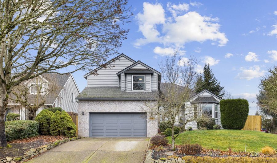 2195 NW 160TH Ave, Beaverton, OR 97006 - 4 Beds, 2 Bath