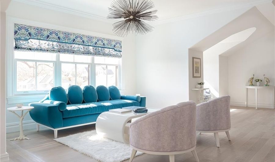 78 Rhode Island Ave 8, Newport, RI 02840 - 2 Beds, 3 Bath