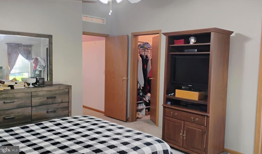 309 PERSIMMON Cir W 309, Dover, DE 19901 - 2 Beds, 2 Bath