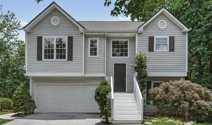 3833 Sunview Dr NW, Acworth, GA 30101 - 3 Beds, 2 Bath